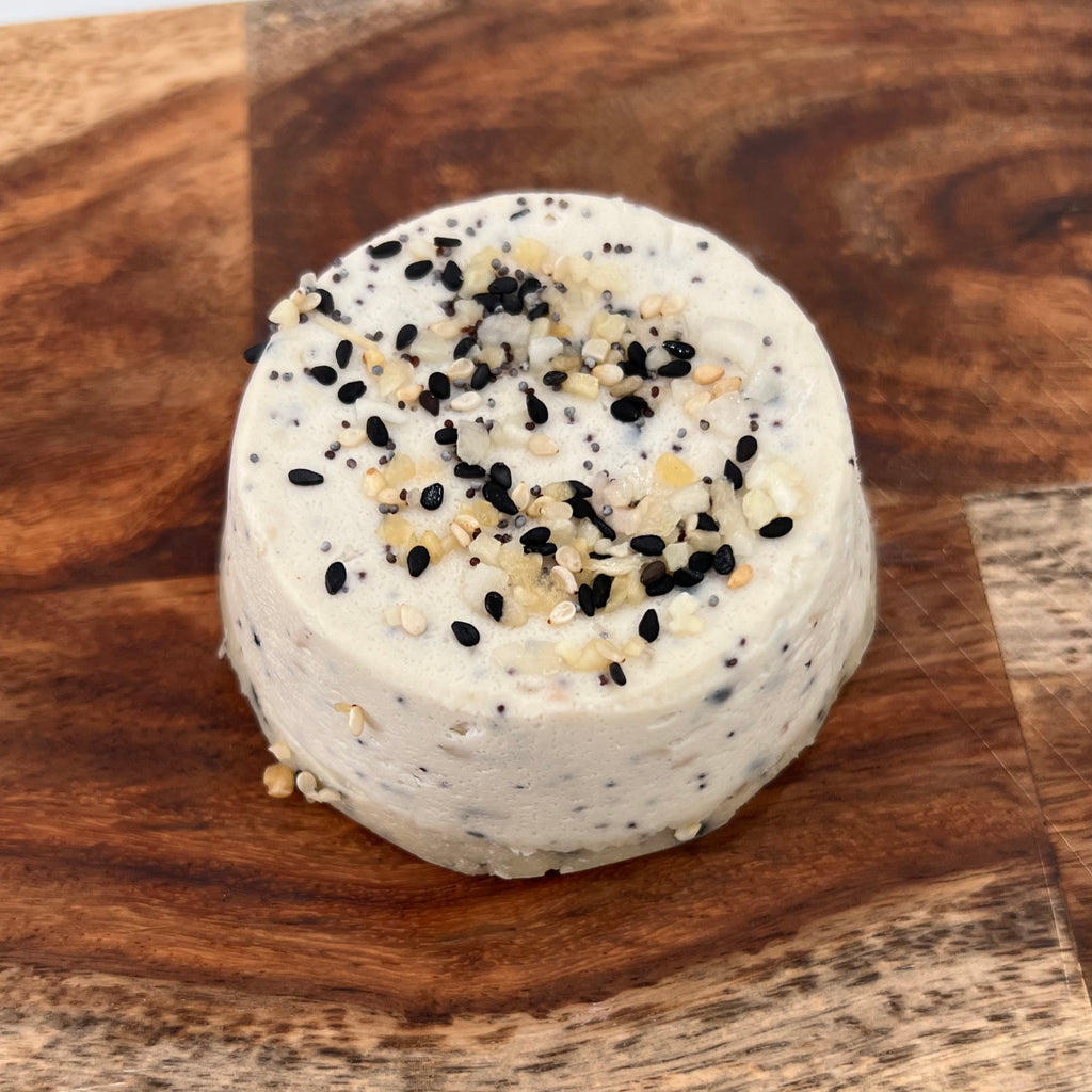 Srimu Cashew Cheese Wheel